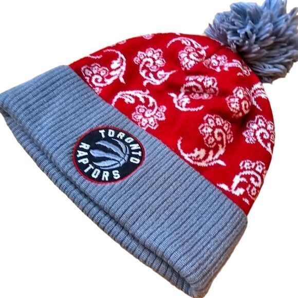 🌼4/$30 Toronto Raptors Grey Red Adidas Tuque - Picture 3 of 4